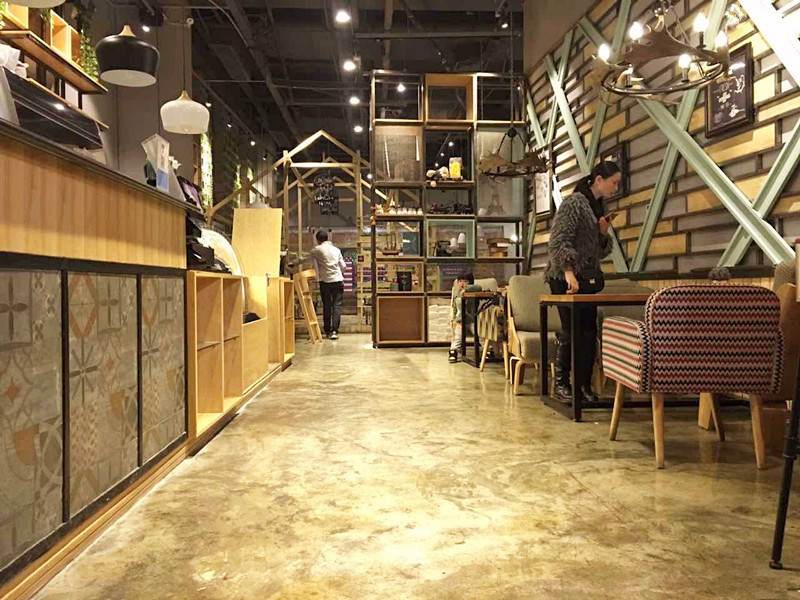 時(shí)過(guò)境遷，復古地坪涂料施工的地面逐漸流行